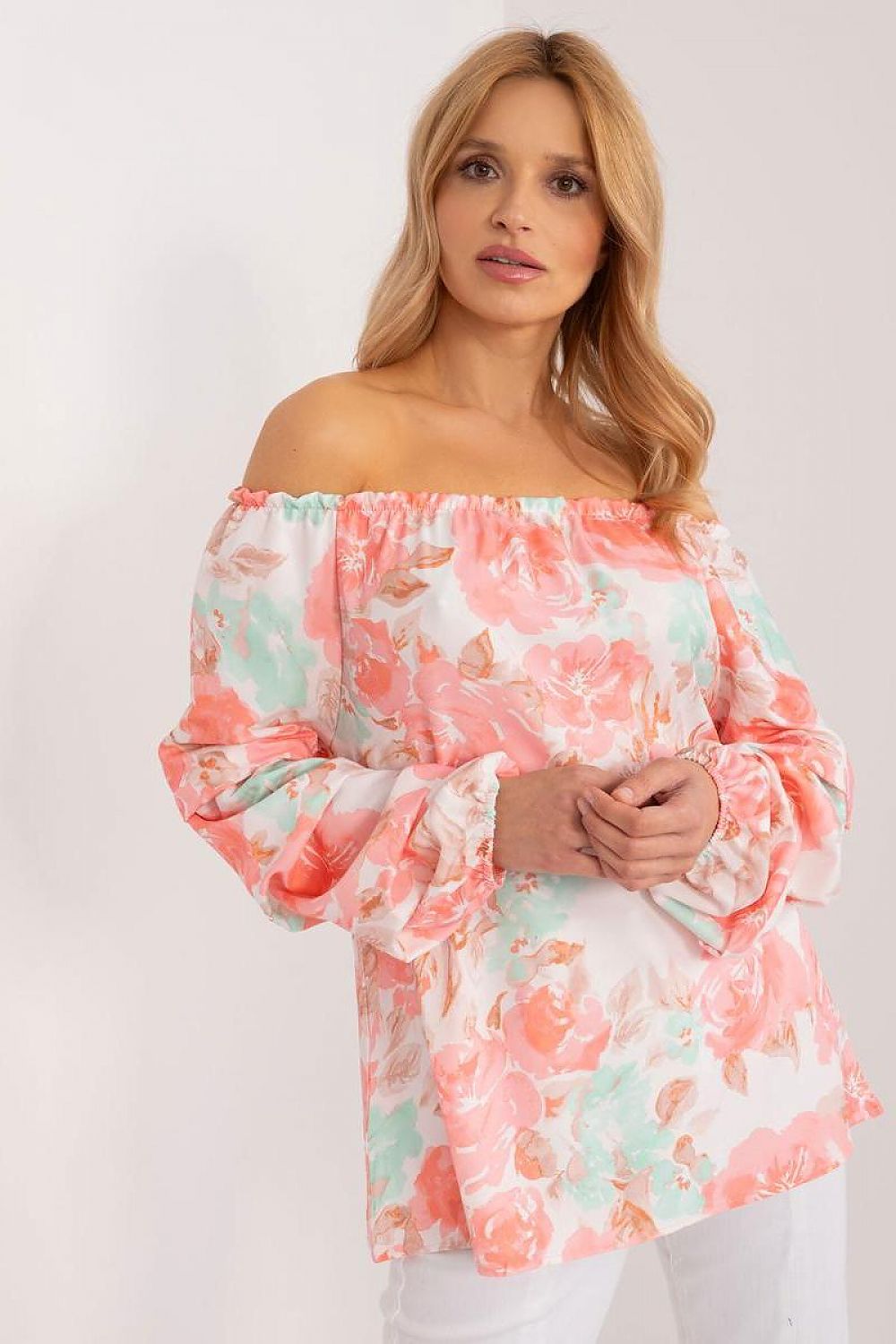 Bluse model 195805 Rue Paris
