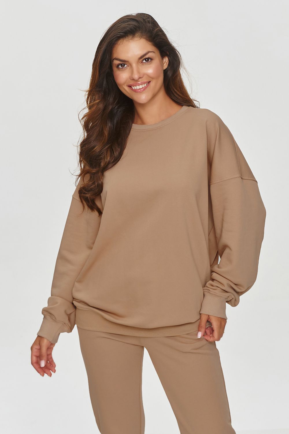 Sweater model 200129 Makadamia