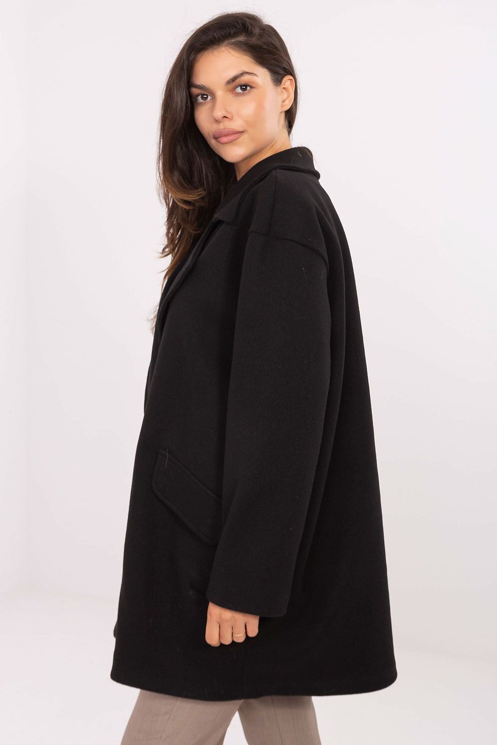 Mantel model 217145 Rue Paris