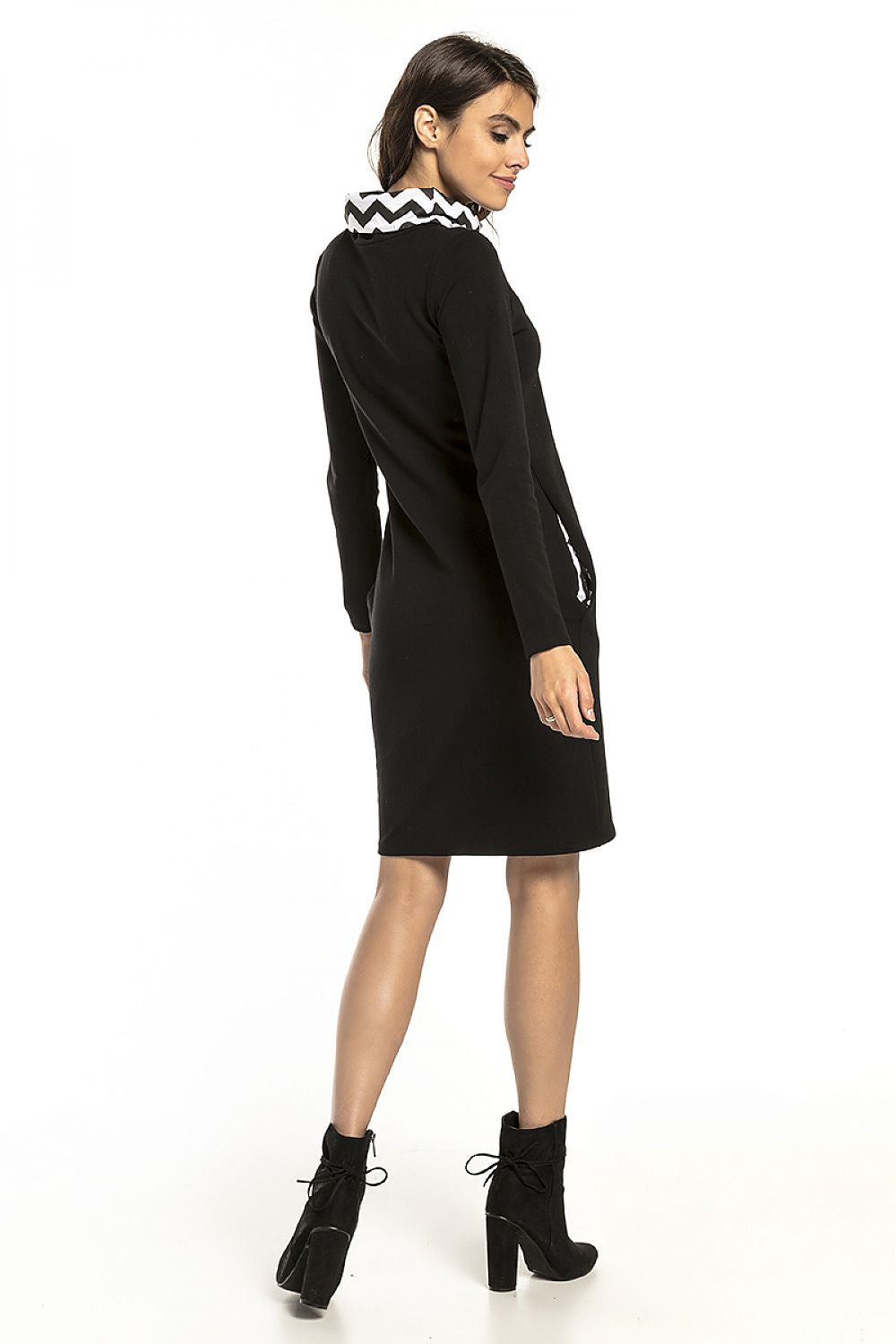 Alltagskleid model 136213 Tessita
