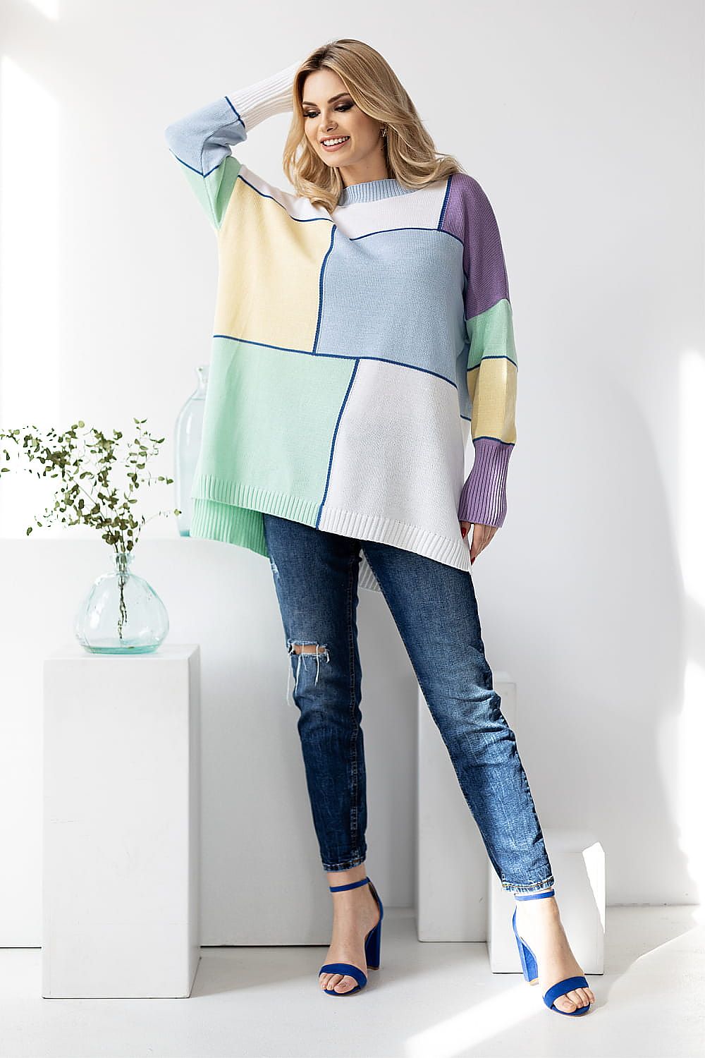 Pullover model 178651 PeeKaBoo